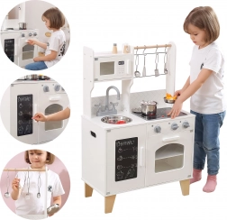 Lesena kuhinjica z osvetlitvijo in zvokom PolarB