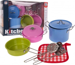 Pisane kovinske lonce in kuhinjski pripomočki