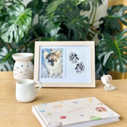 Okvir za fotografije za odtise ljubljenčkov