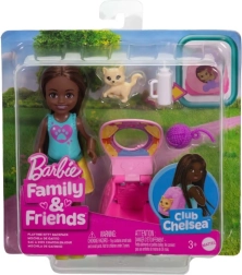 Barbie Chelsea z nahrbtnikom