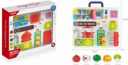 Manipulacijska tabla v kovčku za otroke