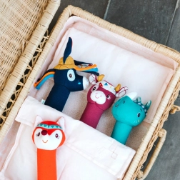 Lilliputiens piskajoča igrača lisica Alice