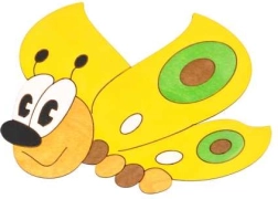 Srednja lesena dekoracija metulj rumen