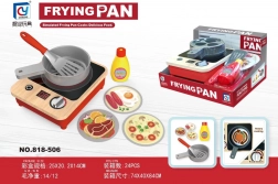 Lesena otroška kuhinjica s pripomočki