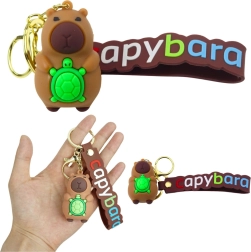 Obesek kapibara z želvo