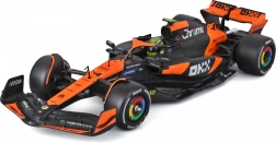 Bburago model McLaren MCL38 1:24 v zaščitni vitrini