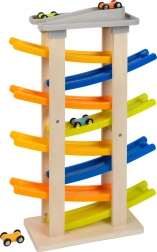 Dirkalna steza s parkiriščem XL