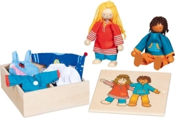 Goki punčki Fynja in Fabio z oblačili v leseni škatlici