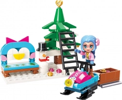 Qman vesele božiče – snežni skuter in božično drevesce