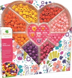 Lesene perlice v srčasti škatlici za shranjevanje