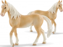Schleich figurica – ahaltekinski žrebec v seriji Horse Club