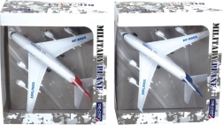 Vlečno letalo z lučmi in zvoki