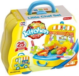Kuharska garnitura v kovčku za otroke v obliki avtomobila
