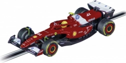 Avto za avtomobilistično stezo FERRARI SF-25 L. Hamilton št. 44 1:43