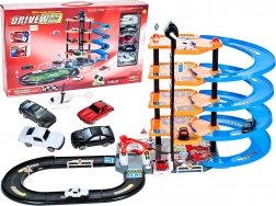 Parkirna garaža s cestnim krogom in avtomobilčki