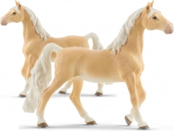 Schleich Horse Club ameriška sedlasta kobila