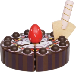 Le Toy Van wooden chocolate cake for play