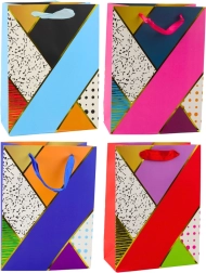 Papirnata darilna vrečka geometrijski vzorci 23 x 18 x 10,5 cm