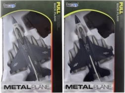 Kovinsko letalo z vzvratno vožnjo na baterije