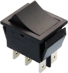 Izklopno stikalo pod plinskim pedalom 6 PIN