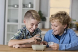 Rastoči kristali geod od MAC TOYS – eksperimentalni komplet