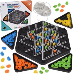 Strateška igra Verižni šah – zavzemaj trikotnike