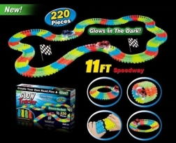 Svetleča proga v temi + avtomobilček z LED lučko 220 kosov