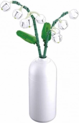 Sluban šmarnice v vazi – sestavljanka iz kock