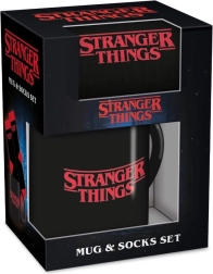 Stranger Things darilni set – skodelica in nogavice