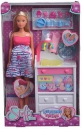 Punčka Steffi pričakuje dvojčka