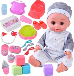 Interaktivna punčka s funkcijami