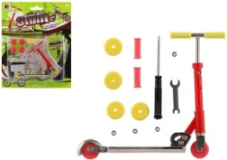 Otroški prstni skiro s pripomočki