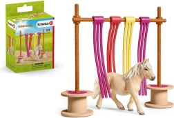 Schleich komplet konj z ovirami in nalepkami
