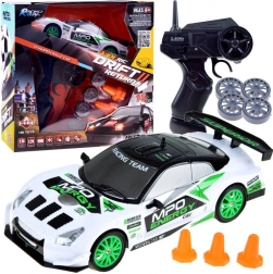 RC drift avto 1:24 z daljinskim upravljanjem in stožci