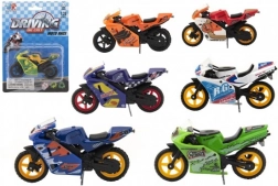 Dirkalni motor igrača kovina/plastika 8 cm