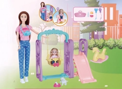 Punčka na igrišču 30 cm z dodatki