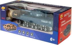 RC tank s polnilcem – moder