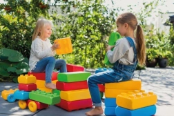 Gradbeni kocki s kolesi - 30 kosov