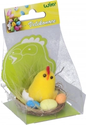 Okrasno piščetko v gnezdu