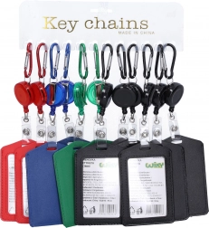 Označevalnik za ključe z rolo mehanizmom in karabinom