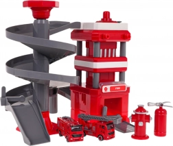 Gasilska postaja z dodatki