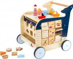 Leseni hojnik Kita s Morskimi Igrami