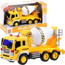 Avtomobilček - mešalnik za cement