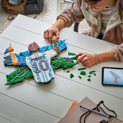 Digitalna navodila v aplikaciji LEGO Builder