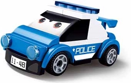 Sluban potegljivo policijsko vozilo z očmi