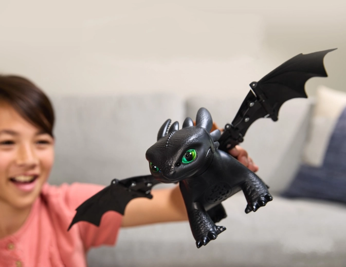 Premična krila za akcijski let