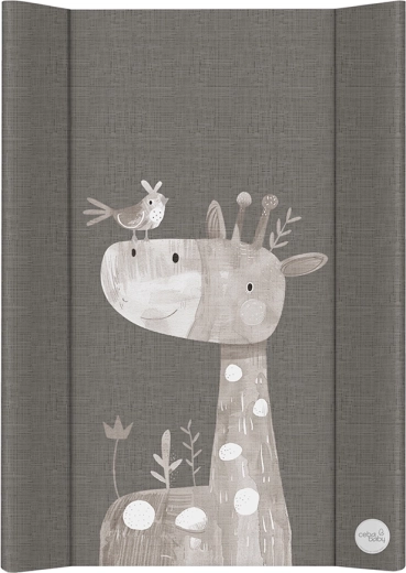 Ceba Baby mehka profilirana previjalna podloga za komodo 50 × 70 cm Basic Friendly Giraffe