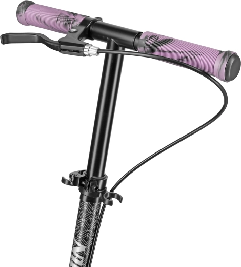 Prilagodljivo krmilo in udobni ročaji