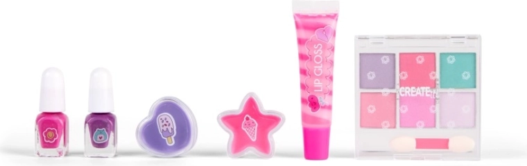 Sijoče ustnice in igrivi pramenčki