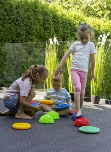 Trening ravnotežja in koordinacije skozi igro